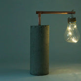 Lampe solaire sans fil en béton recyclé